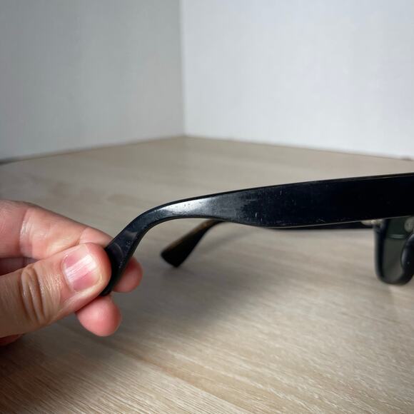 Ray-Ban RB4169 Laramie 601 Sunglasses READ Black Frames Made in Italy RARE! - Picture 14 of 15